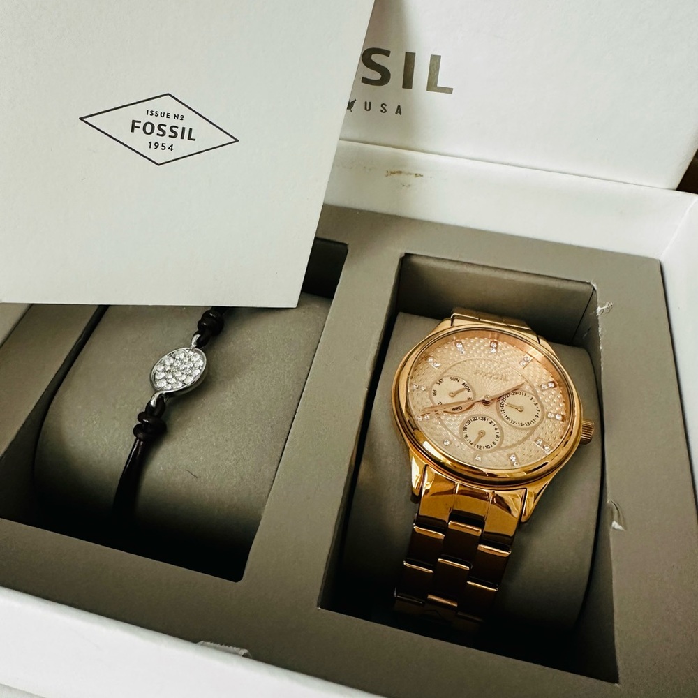 Fossil Gold-Tone Watch and Bracelet Set - Picture 3 of 10